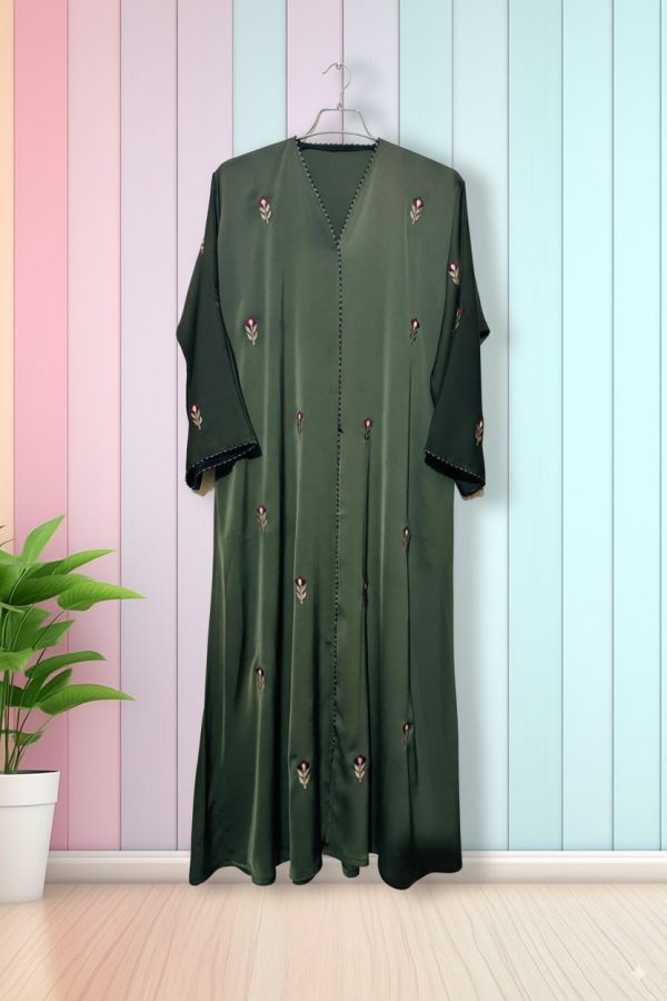 Dark Green Embroidered Borka – Elegant & Comfortable